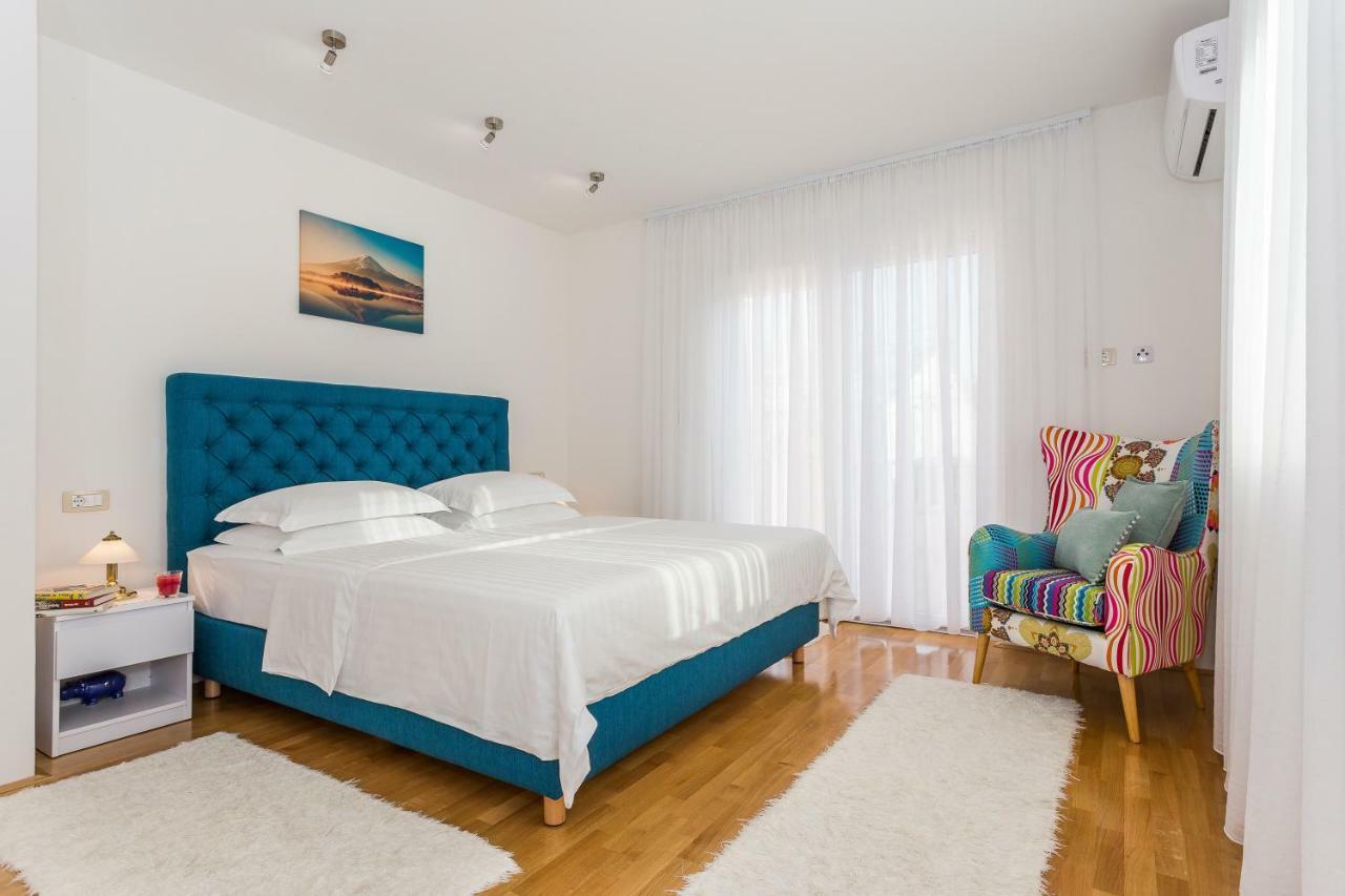 Villa Sweet Home Marija With Heated Pool Split Exterior foto